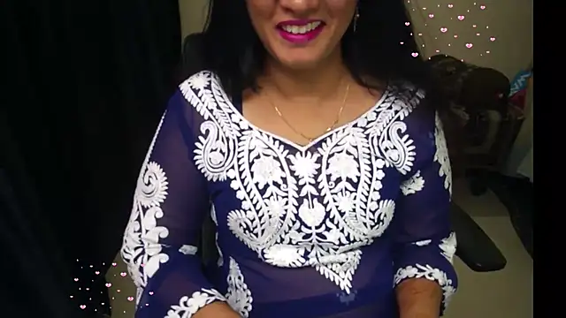 Arushisingh8888 online show from 2, 6, 2026