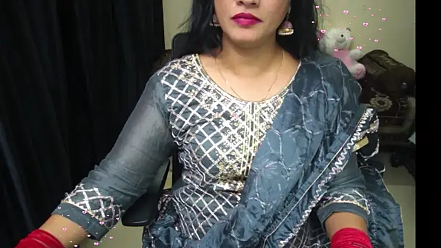Arushisingh8888 online show from 17, 5, 2026