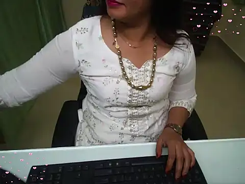 Arushisingh8888 online show from 5, 10, 2025