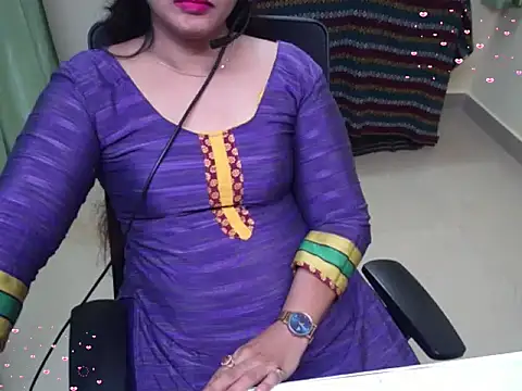 Arushisingh8888 online show from 10, 11, 2025