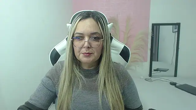 Snapshot of samy_vsn chatting on 14, 6, 2026 samy vsn online show from 14, 6, 2026