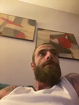 Snapshot of Antonio_Vatooo chatting on 7, 10, 2025 Antonio Vatooo online show from 7, 10, 2025
