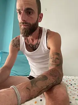 Snapshot of Antonio_Vatooo chatting on 17, 9, 2025 Antonio Vatooo online show from 17, 9, 2025
