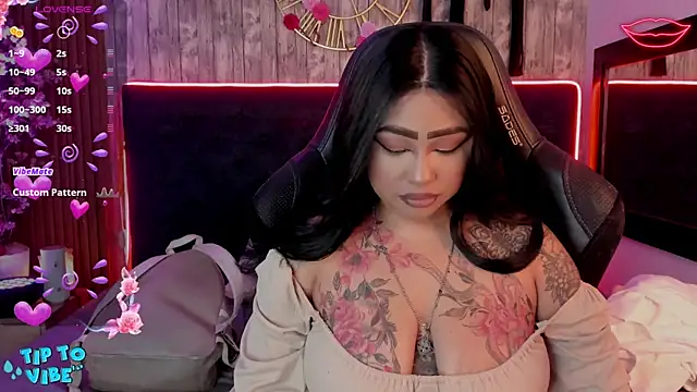Neko Misaki online show from 19, 6, 2026