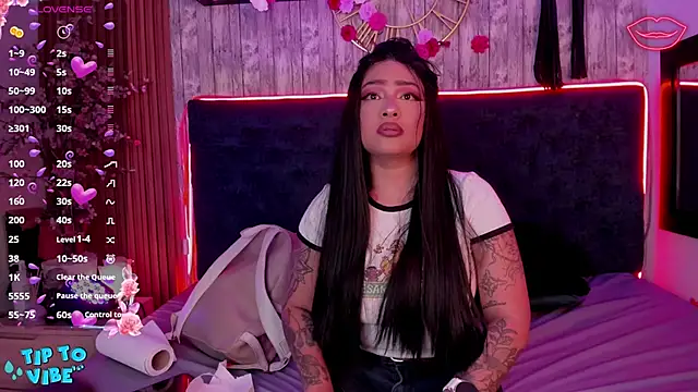 Neko Misaki online show from 7, 4, 2026