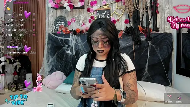 Snapshot of Neko_Misaki chatting on 31, 10, 2025 Neko Misaki online show from 31, 10, 2025