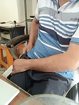 Snapshot of Hot-man39 chatting on 21, 9, 2025 Hot-man39 online show from 21, 9, 2025