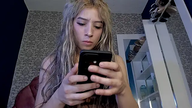 Samantha cp  online show from 24, 2, 2025