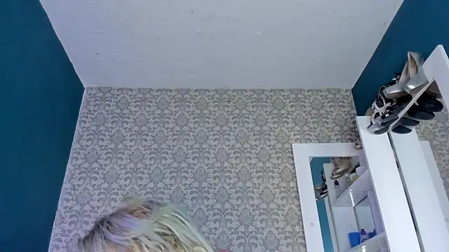 Samantha cp  online show from 21, 3, 2025