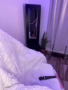 Snapshot of BellaNaye_ chatting on 14, 2, 2025 BellaNaye online show from 14, 2, 2025