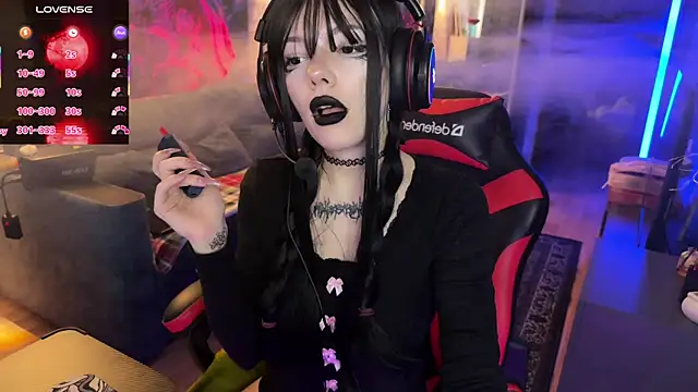 Eva-miller1 online show from 7, 11, 2025