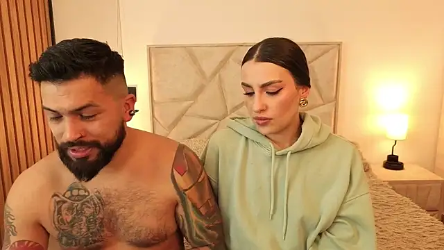 teseo and afroditha  online show from 4, 12, 2025