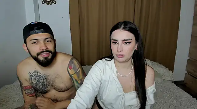 Snapshot of teseo_and_afroditha_ chatting on 19, 3, 2025 teseo and afroditha online show from 19, 3, 2025