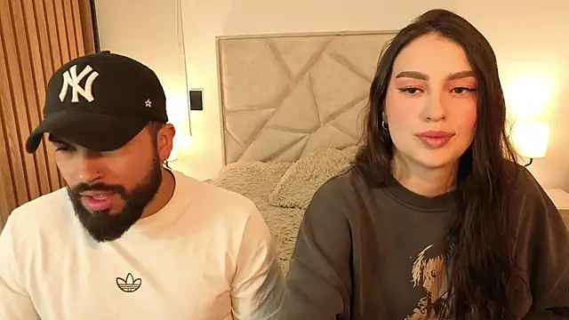 teseo and afroditha  online show from 23, 12, 2025