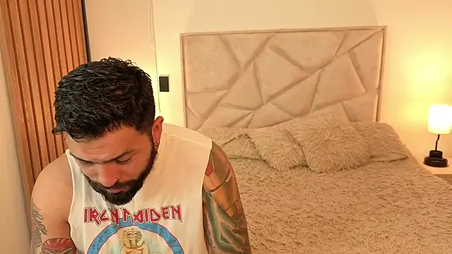 teseo and afroditha  online show from 22, 12, 2025