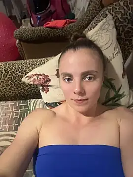 Snapshot of AlisaKissss chatting on 4, 6, 2026 AlisaKissss online show from 4, 6, 2026