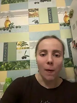 Snapshot of AlisaKissss chatting on 4, 5, 2026 AlisaKissss online show from 4, 5, 2026