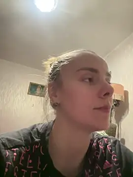 AlisaKissss online show from 4, 3, 2025