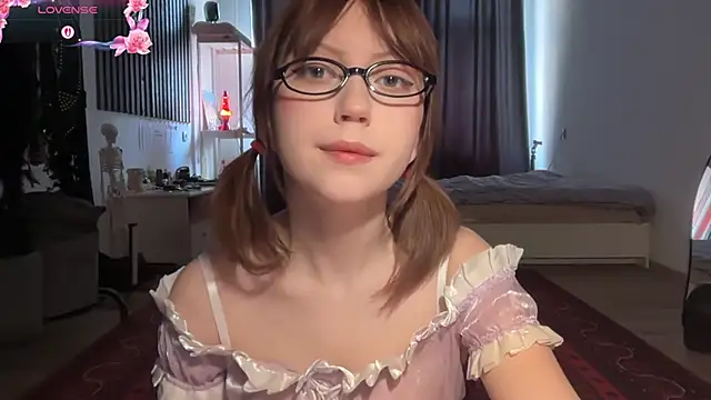 Snapshot of electric_babe chatting on 4, 5, 2026 electric babe online show from 4, 5, 2026
