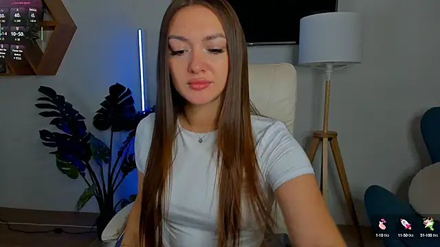 Micky  love online show from 15, 10, 2025