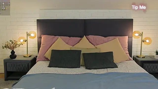 Micky  love online show from 17, 7, 2026