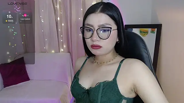 mily thomson b  online show from 22, 5, 2026