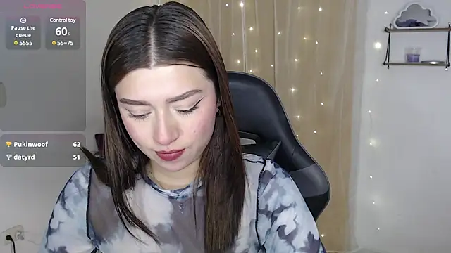 mily thomson b  online show from 22, 2, 2025