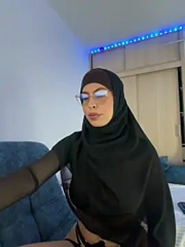 JannaNader12 online show from 6, 3, 2026