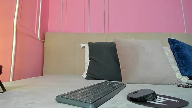 Emelyy Carter online show from 23, 9, 2025