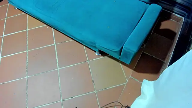 Snapshot of play_hard2 chatting on 1, 12, 2025 play hard2 online show from 1, 12, 2025