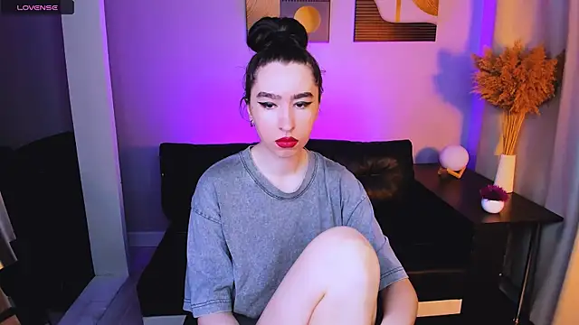 Snapshot of Lily_xBabe chatting on 24, 5, 2026 Lily xBabe online show from 24, 5, 2026