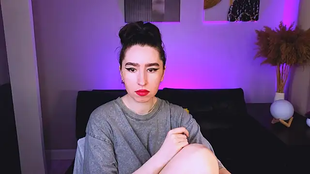 Lily xBabe online show from 10, 7, 2026