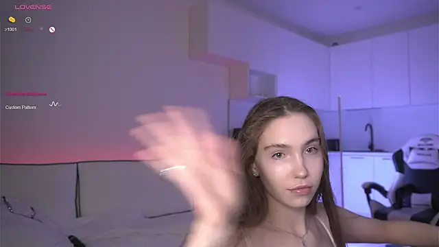 Snapshot of haileyishere chatting on 6, 5, 2026 haileyishere online show from 6, 5, 2026
