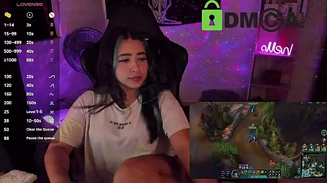 sweetcoralinee online show from 25, 2, 2025