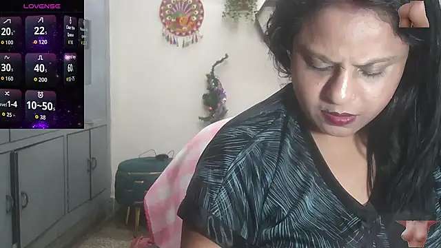 Sexy komolika online show from 6, 3, 2026