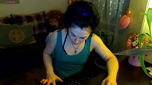 britney preciouss online show from 23, 2, 2025