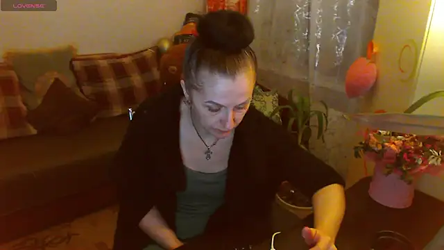 britney preciouss online show from 23, 12, 2024