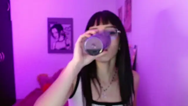 Kind Scarlett online show from 9, 3, 2026