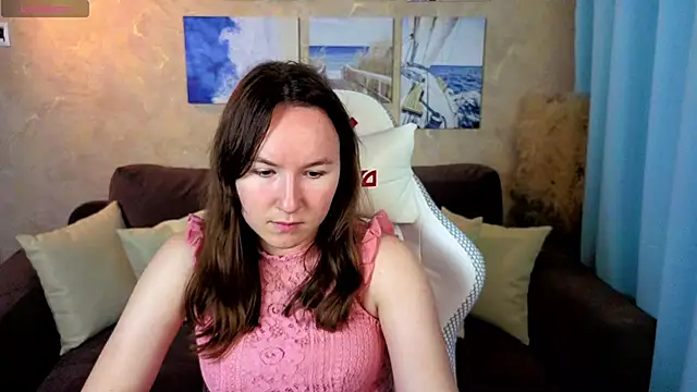 Little doll meow online show from 18, 11, 2025