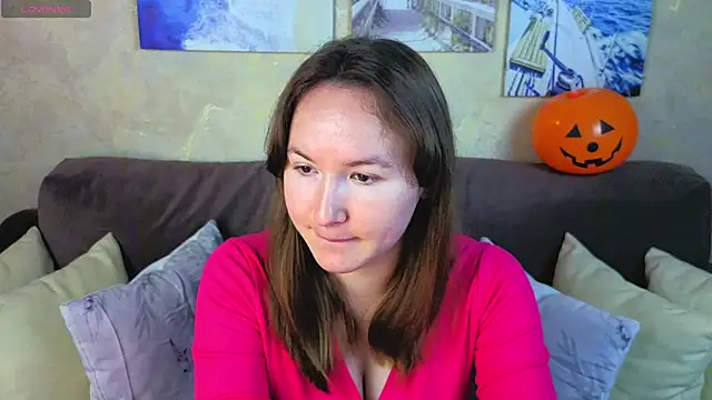 Little doll meow online show from 22, 10, 2025