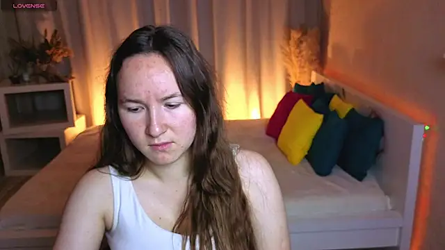 Little doll meow online show from 25, 9, 2025
