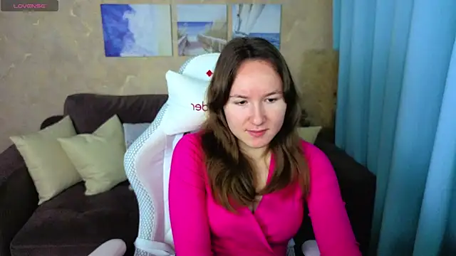 Little doll meow online show from 21, 11, 2025