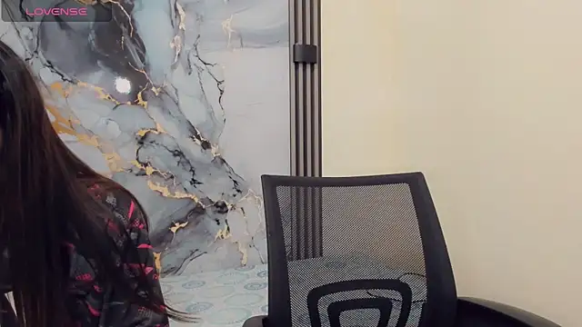 Rubi 30 online show from 27, 11, 2025