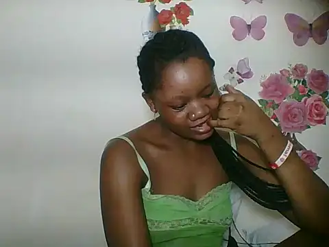 HotJeylee online show from 17, 10, 2025