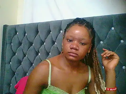 HotJeylee online show from 7, 11, 2025