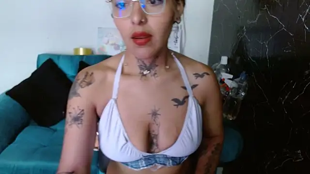 kronikafuckass online show from 16, 10, 2025