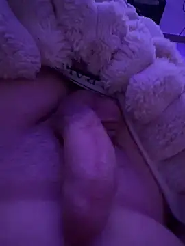 Snapshot of fuckitzer chatting on 8, 4, 2026 fuckitzer online show from 8, 4, 2026