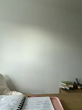 streetdoll online show from 31, 10, 2025