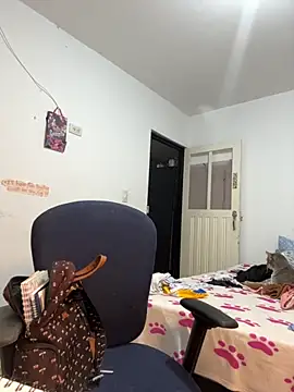 misskimaa2 online show from 9, 10, 2025