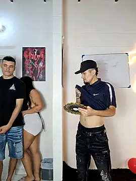 royalgirls x online show from 28, 2, 2026